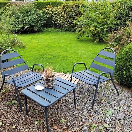 Studio Bienvenue Du Cote De Chez Nous Avec Jardin Privatif Wignehies 外观 照片
