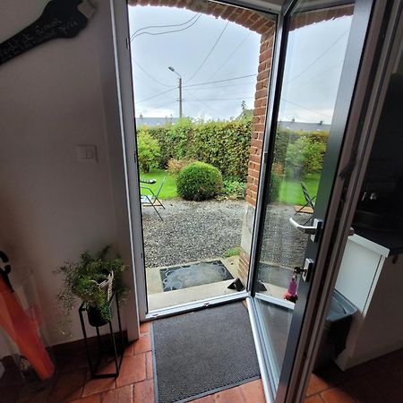 Studio Bienvenue Du Cote De Chez Nous Avec Jardin Privatif Wignehies 外观 照片